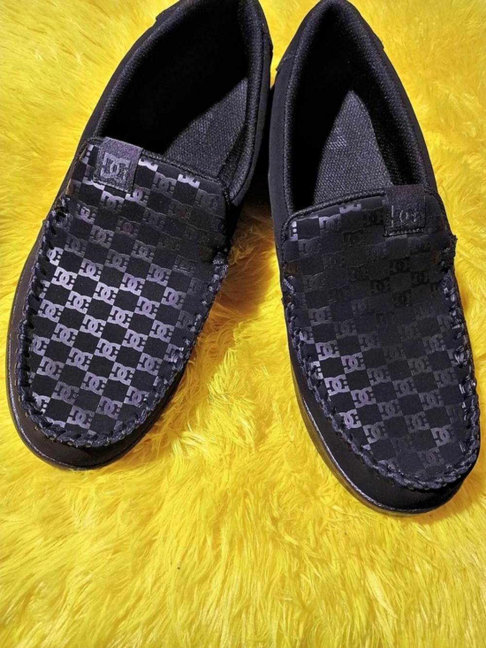 DC Villain 2 Slip-On Skate Shoes (Black Monogram) US 10.5